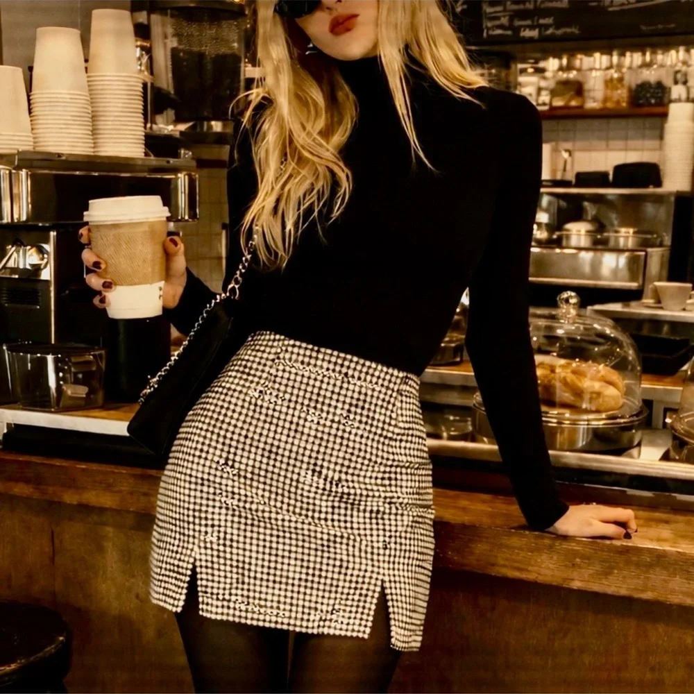 Black & White Micro Gingham Mini Skirt – Y2K Rachel Green Aesthetic